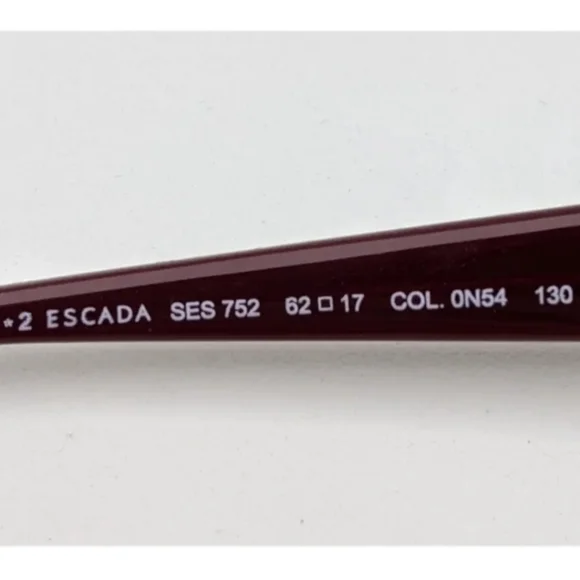 ESCADA | SES752 BURGUNDY OVERSIZE SUNGLASSES - Picture 5 of 10